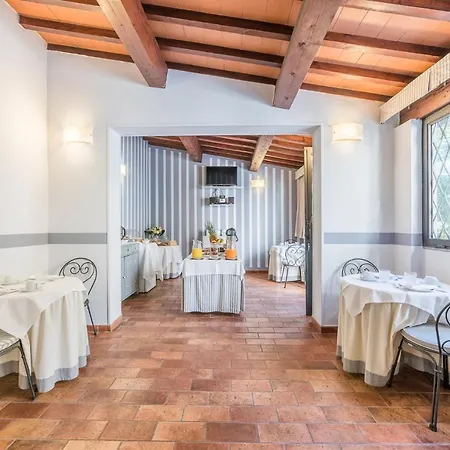 Nocleg ze śniadaniem Residenza Il Villino 3*