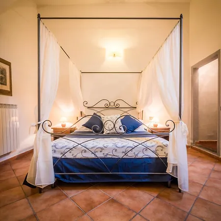 Residenza Il Villino فندق مبيت وإفطار 4*